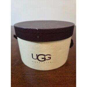 UGG Sheepskin Black Earmuffs, NWT in Box